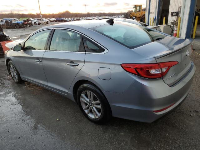 5NPE24AF3HH504812 - 2017 HYUNDAI SONATA SE SILVER photo 2