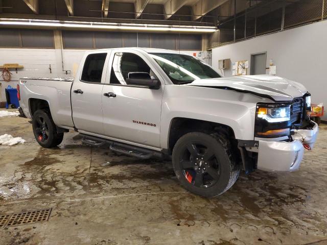 1GCVKREC4HZ343974 - 2017 CHEVROLET SILVERADO K1500 LT SILVER photo 4