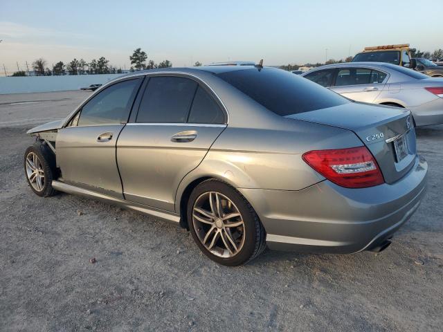 WDDGF4HB6ER313122 - 2014 MERCEDES-BENZ C 250 GRAY photo 2