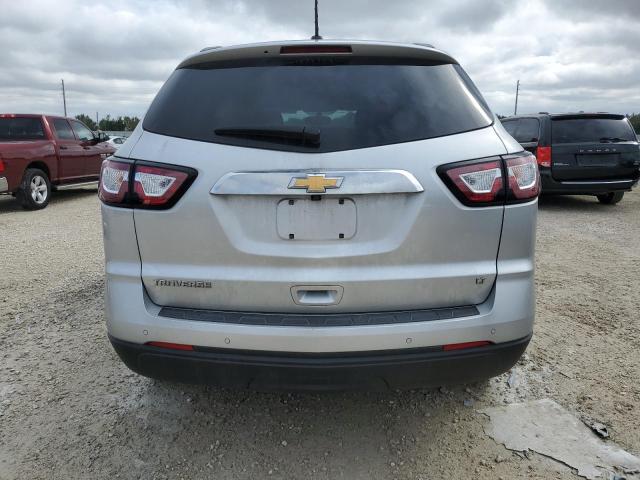 1GNKRGKD6HJ245275 - 2017 CHEVROLET TRAVERSE L SILVER photo 6