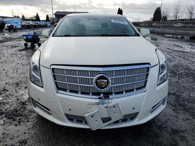 2G61V5S38D9132948 - 2013 CADILLAC XTS PLATINUM WHITE photo 5