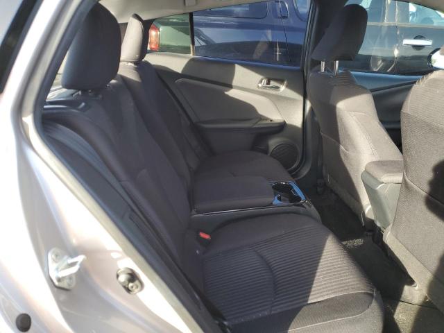 JTDKARFP6K3118196 - 2019 TOYOTA PRIUS PRIM 银色 照片 10