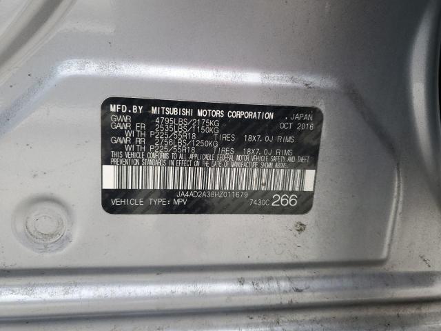 JA4AD2A38HZ011679 - 2017 MITSUBISHI OUTLANDER ES SILVER photo 13