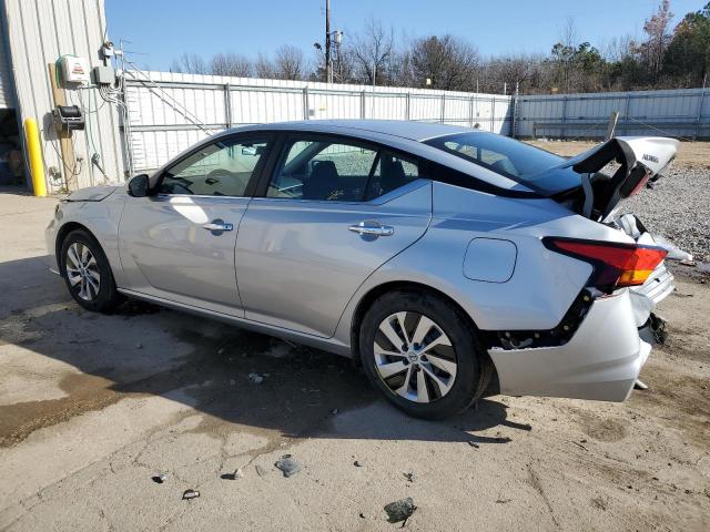 1N4BL4BV4PN363341 - 2023 NISSAN ALTIMA S SILVER photo 2