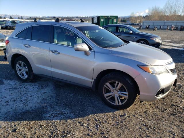 5J8TB4H37DL000628 - 2013 ACURA RDX SILVER photo 4