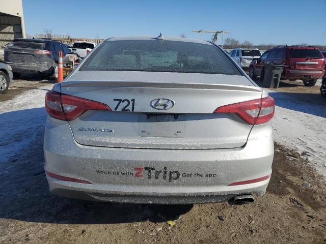 5NPE24AF4HH578868 - 2017 HYUNDAI SONATA SE SILVER photo 6