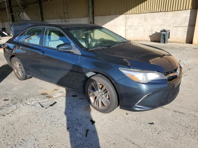 4T1BF1FK0HU340612 - 2017 TOYOTA CAMRY LE BLUE photo 4