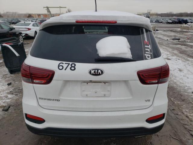 5XYPGDA54KG551198 - 2019 KIA SORENTO LX WHITE photo 6