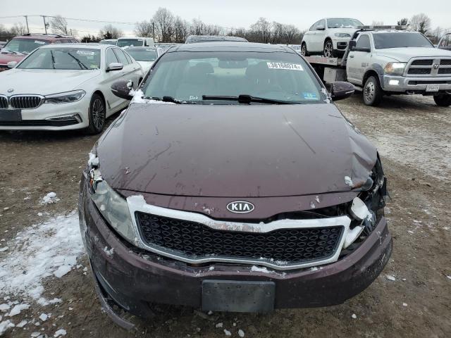 KNAGN4A72B5164372 - 2011 KIA OPTIMA EX MAROON photo 5