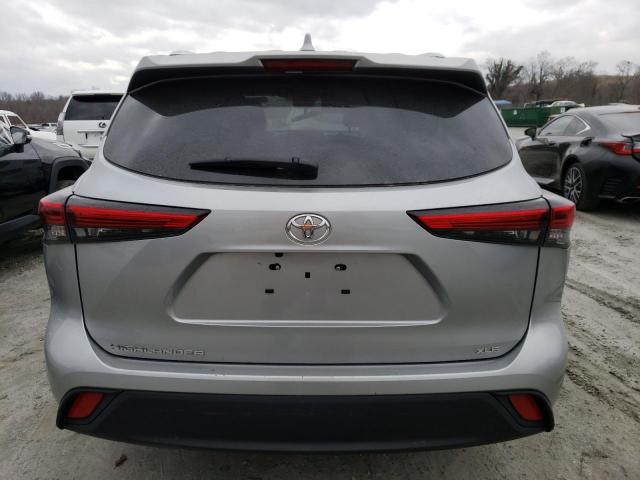 5TDGZRAH2MS071684 - 2021 TOYOTA HIGHLANDER XLE ვერცხლისფერი ფოტო 6