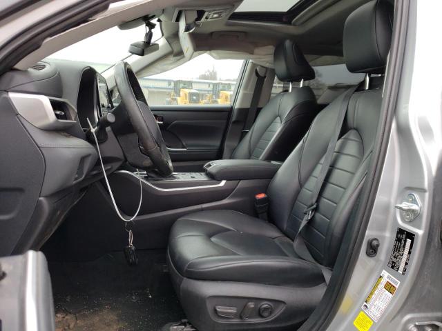 5TDGZRAH2MS071684 - 2021 TOYOTA HIGHLANDER XLE ვერცხლისფერი ფოტო 7
