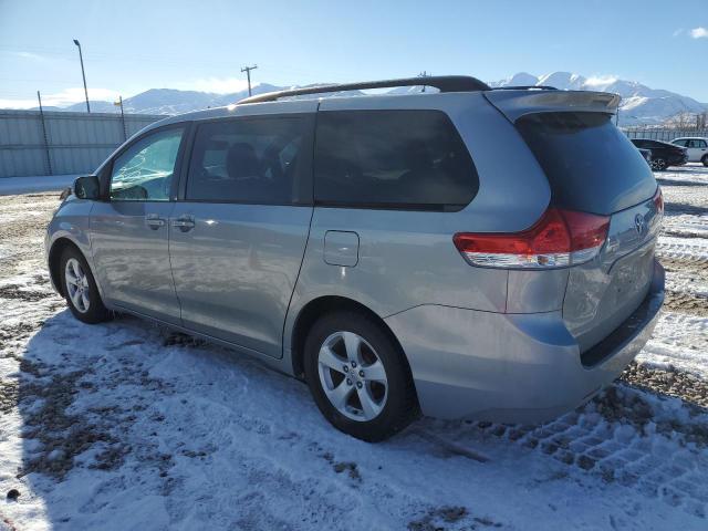 5TDKK3DC9BS066703 - 2011 TOYOTA SIENNA LE SILVER photo 2