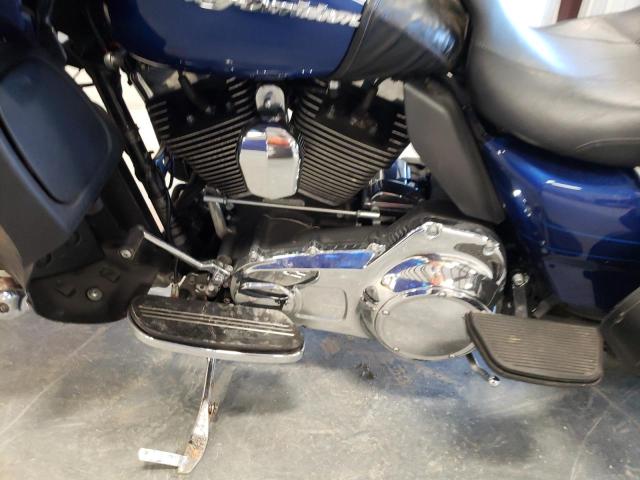 1HD1KTM19GB628302 - 2016 HARLEY-DAVIDSON FLTRXS ROAD GLIDE SPECIAL BLUE photo 9