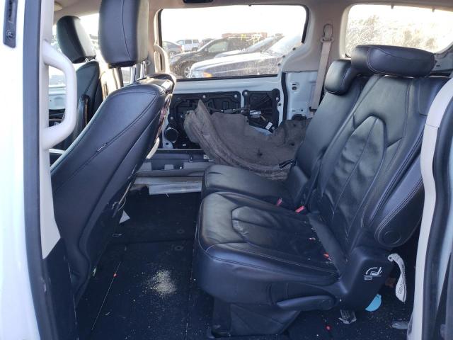 2C4RC1EG4HR752828 - 2017 CHRYSLER PACIFICA TOURING L PLUS WHITE photo 11