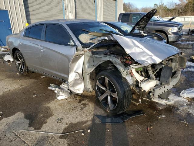 2C3CDXBG2EH215522 - 2014 DODGE CHARGER SE SILVER photo 4