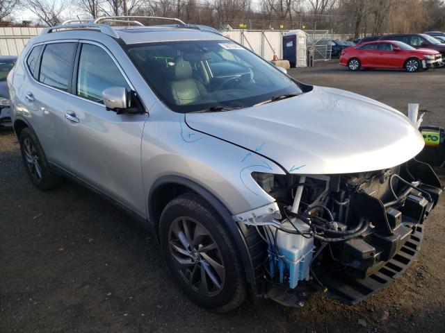 5N1AT2MVXFC789998 - 2015 NISSAN ROGUE S SILVER photo 4