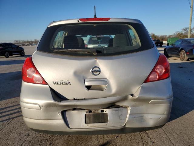 3N1BC1CP2BL496264 - 2011 NISSAN VERSA S SILVER photo 6