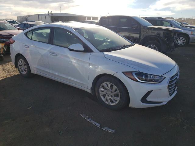 5NPD74LF5JH247409 - 2018 HYUNDAI ELANTRA SE WHITE photo 4