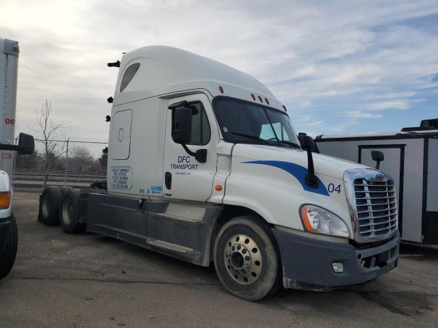 3AKJGLD55FSGG5096 - 2015 FREIGHTLINER CASCADIA 1 WHITE photo 1