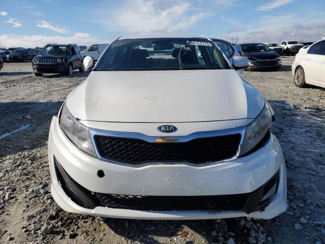 5XXGM4A76DG205462 - 2013 KIA OPTIMA LX WHITE photo 5