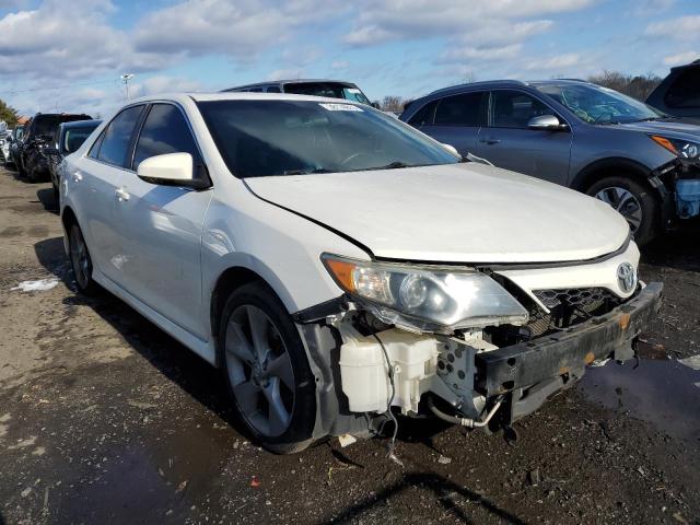 4T1BF1FK6CU632886 - 2012 TOYOTA CAMRY BASE WHITE photo 4