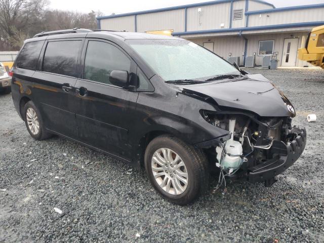 5TDYK3DC7ES473658 - 2014 TOYOTA SIENNA XLE BLACK photo 4