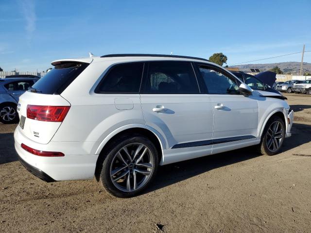 WA1VAAF7XJD017261 - 2018 AUDI Q7 PRESTIGE WHITE photo 3