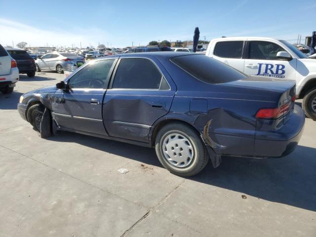 JT2BG28K6W0253718 - 1998 TOYOTA CAMRY LE BLUE photo 2