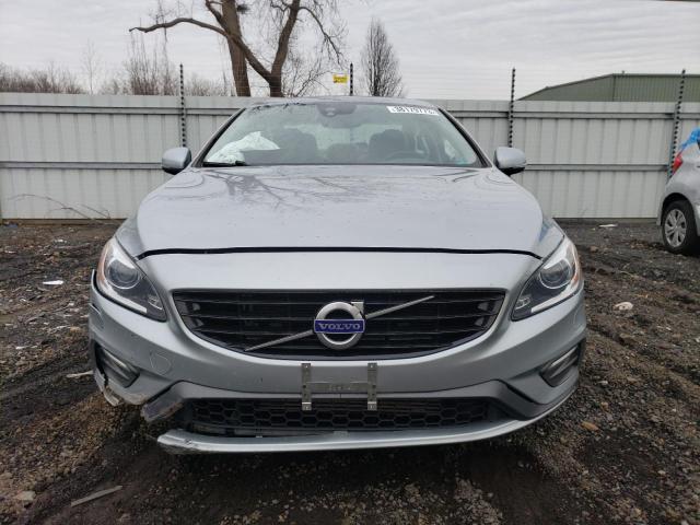 YV126MFL6H2437074 - 2017 VOLVO S60 SILVER photo 5