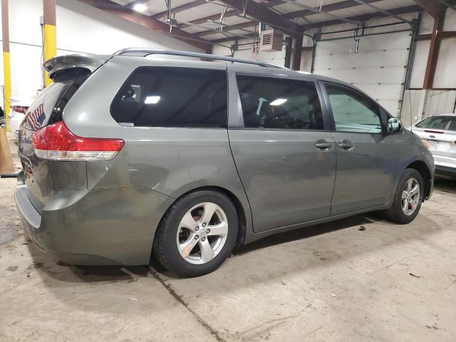 5TDKK3DC4ES488026 - 2014 TOYOTA SIENNA LE GRAY photo 3