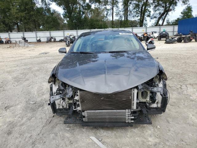 3LN6L2LU0GR629498 - 2016 LINCOLN MKZ HYBRID GRAY photo 5