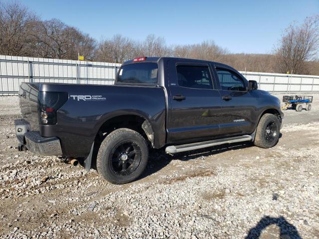 5TFEM5F14BX025288 - 2011 TOYOTA TUNDRA CREWMAX SR5 CHARCOAL photo 3