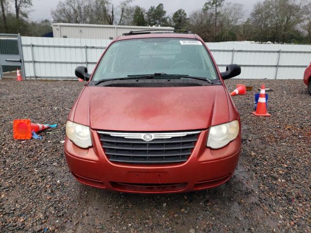 2C4GP54L25R541706 - 2005 CHRYSLER TOWN & COU TOURING მუქწითელი ფოტო 5