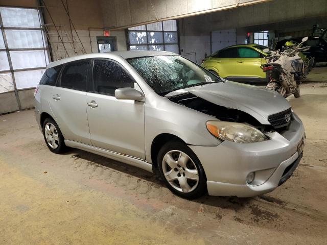2T1KR32E86C612907 - 2006 TOYOTA COROLLA MA XR SILVER photo 4