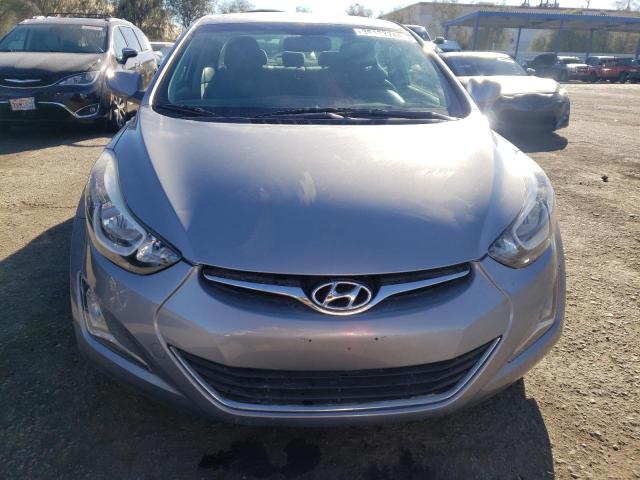 KMHDH4AE6GU477185 - 2016 HYUNDAI ELANTRA SE SILVER photo 5