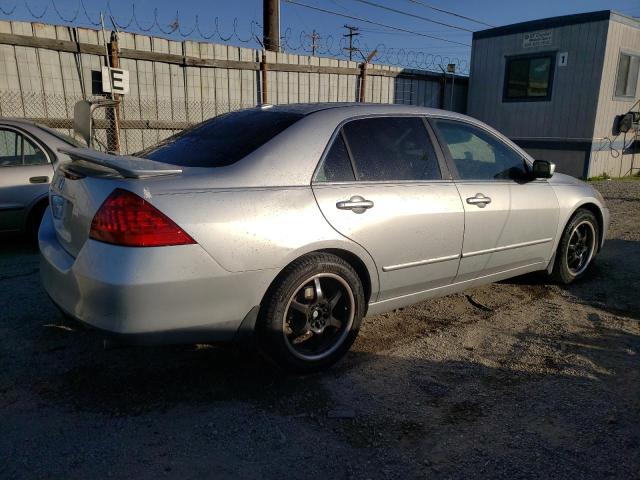 1HGCM66546A014396 - 2006 HONDA ACCORD EX SILVER photo 3