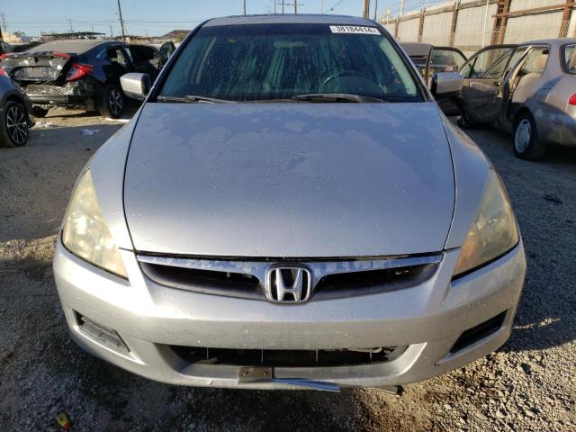 1HGCM66546A014396 - 2006 HONDA ACCORD EX SILVER photo 5