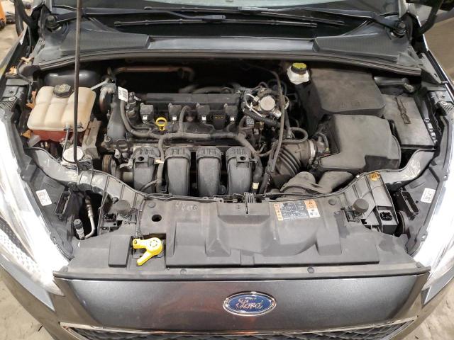 1FADP3K28JL264568 - 2018 FORD FOCUS SE GRAY photo 11