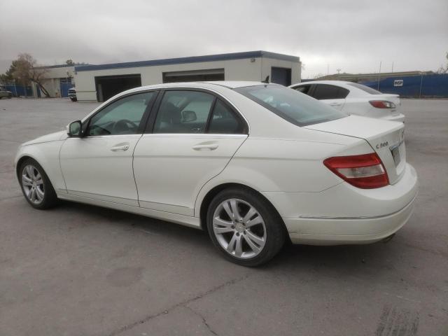 WDDGF54XX8F063770 - 2008 MERCEDES-BENZ C 300 WHITE photo 2