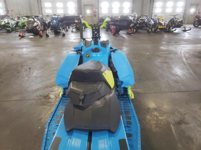 2BPSVAHB0HV000076 - 2017 SKI DOO FREERIDE BLUE photo 5