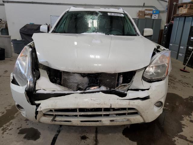 JN8AS5MV0DW120700 - 2013 NISSAN ROGUE S WHITE photo 5