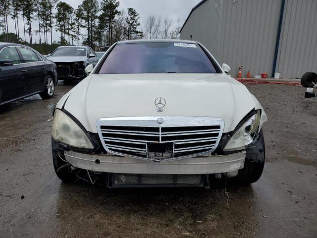 WDDNG71X87A125456 - 2007 MERCEDES-BENZ S 550 WHITE photo 5