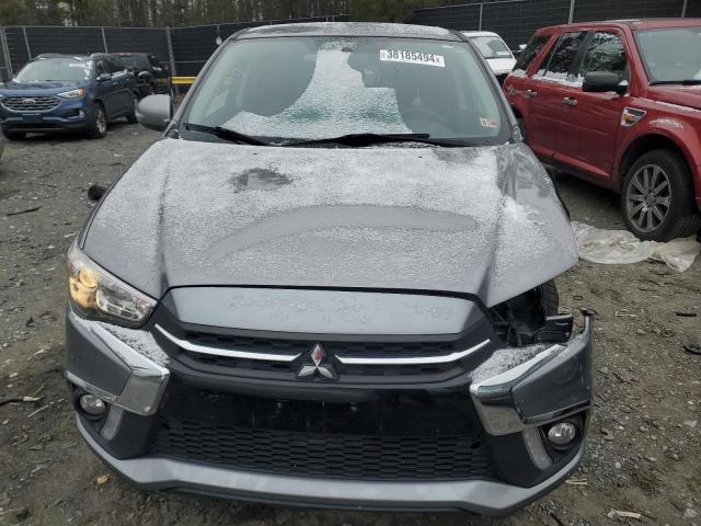 JA4AR3AW3JU001758 - 2018 MITSUBISHI OUTLANDER ES GRAY photo 5