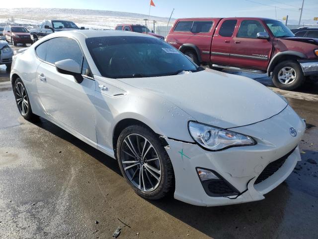 JF1ZNAA15F9711953 - 2015 TOYOTA SCION FR-S WHITE photo 4