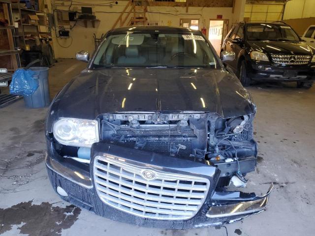 2C3KA63H46H463648 - 2006 CHRYSLER 300C BLACK photo 5