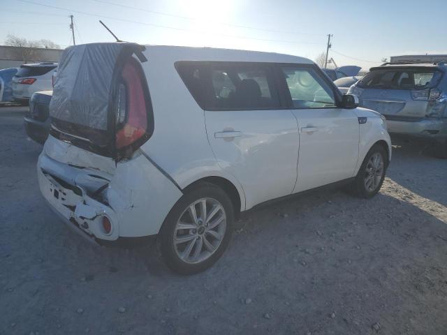 KNDJP3A52K7666010 - 2019 KIA SOUL + WHITE photo 3