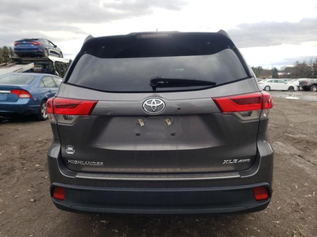 5TDJZRFHXKS991073 - 2019 TOYOTA HIGHLANDER SE GRAY photo 6