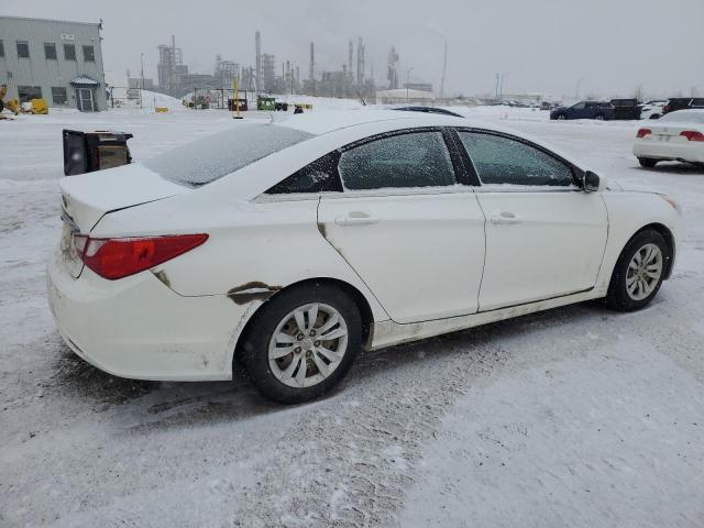 5NPEB4AC7DH603326 - 2013 HYUNDAI SONATA GLS WHITE photo 3