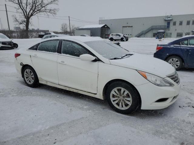 5NPEB4AC7DH603326 - 2013 HYUNDAI SONATA GLS WHITE photo 4