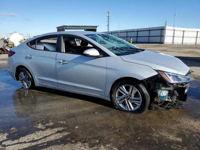 5NPD84LF9LH516169 - 2020 HYUNDAI ELANTRA SEL SILVER photo 4